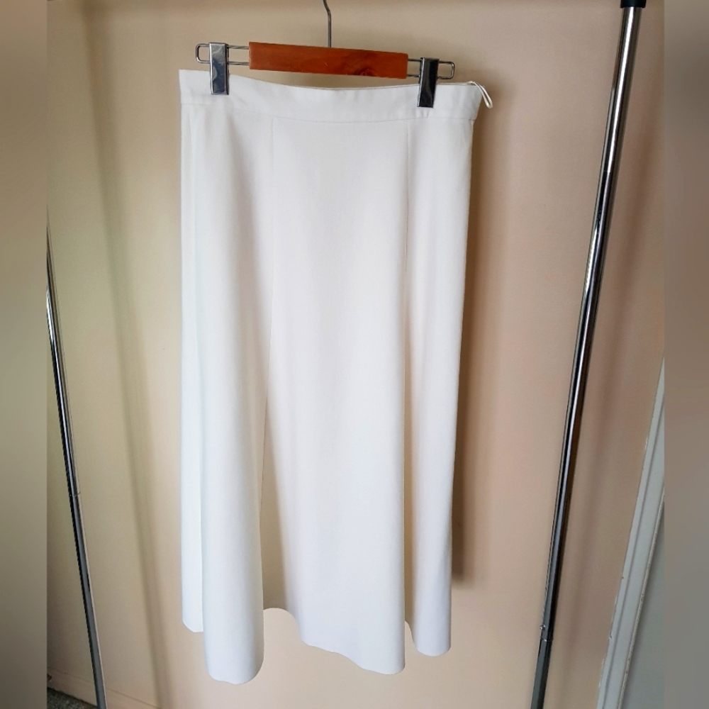 EUC Massimo Dutti A-line wool midi skirt